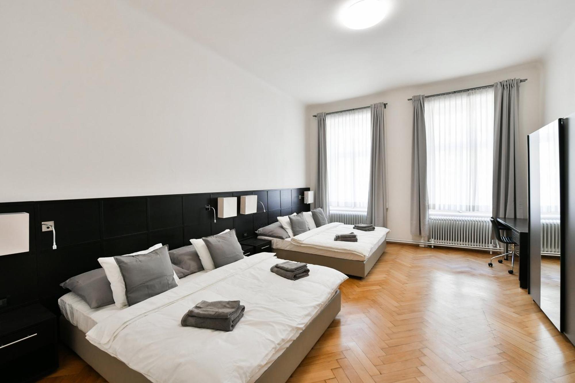 Wsp Petrin Garden Apartments ปราก ภายนอก รูปภาพ