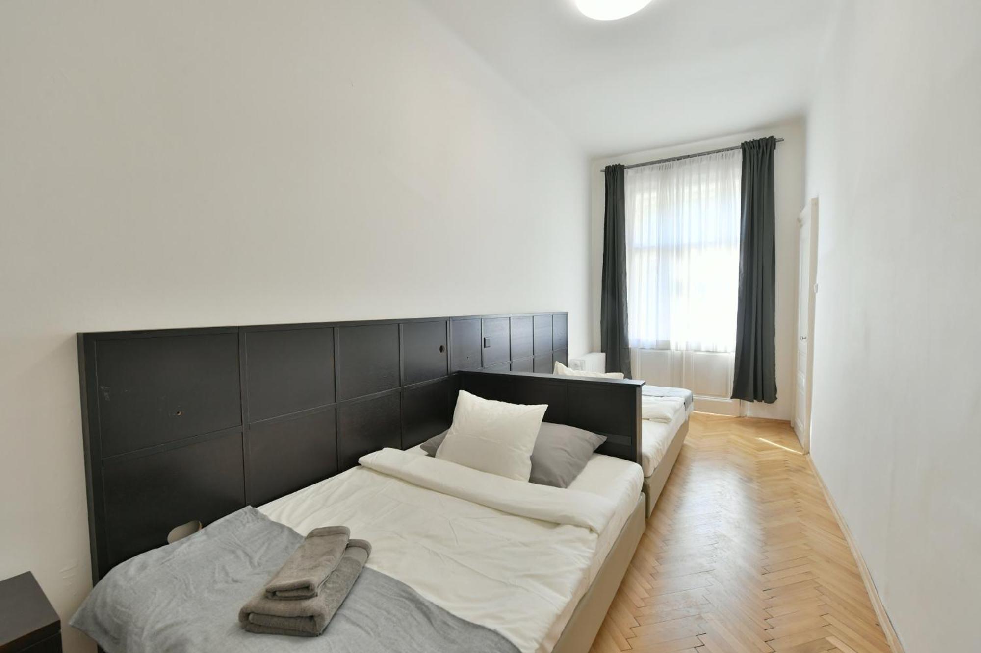 Wsp Petrin Garden Apartments ปราก ภายนอก รูปภาพ
