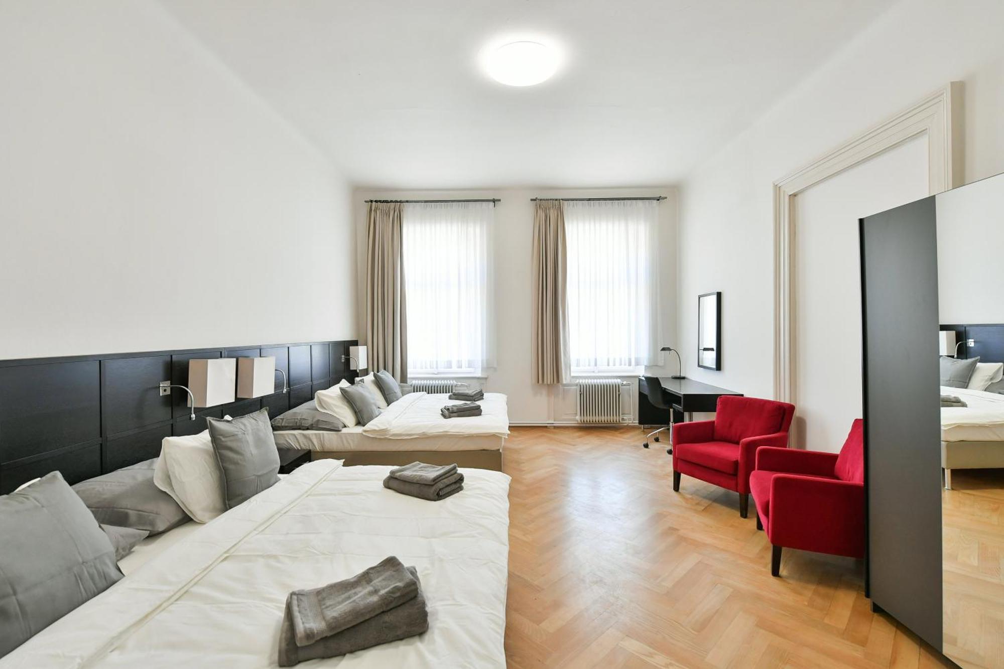Wsp Petrin Garden Apartments ปราก ภายนอก รูปภาพ